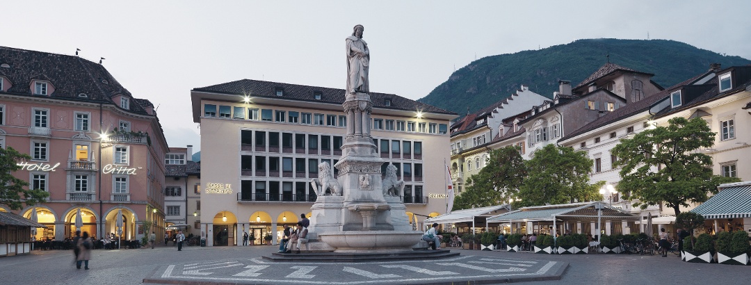 Waltherplatz in the center of Bolzano
