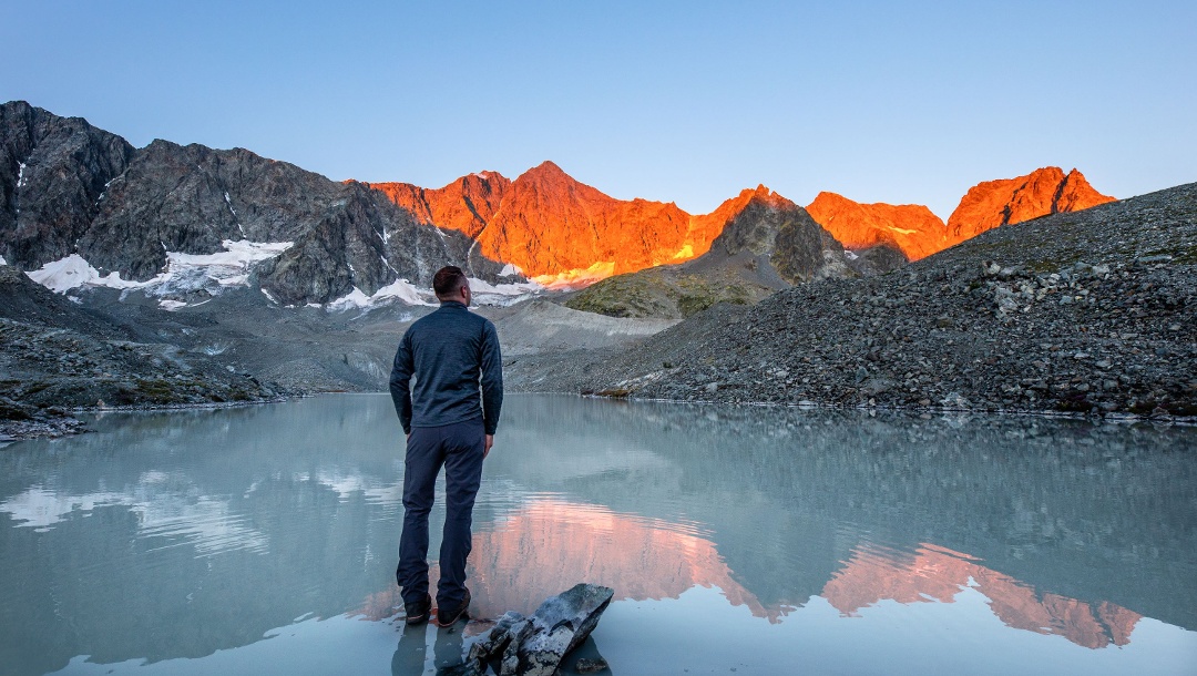 Lake and cirque of Arsine at sunrise