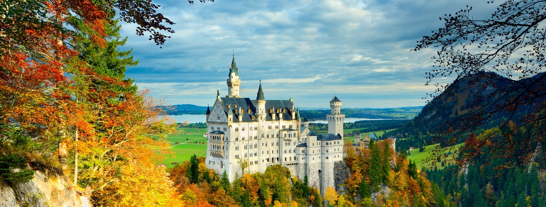 Neuschwanstein Castle in the fall, Romantic Road, German Alpine Road